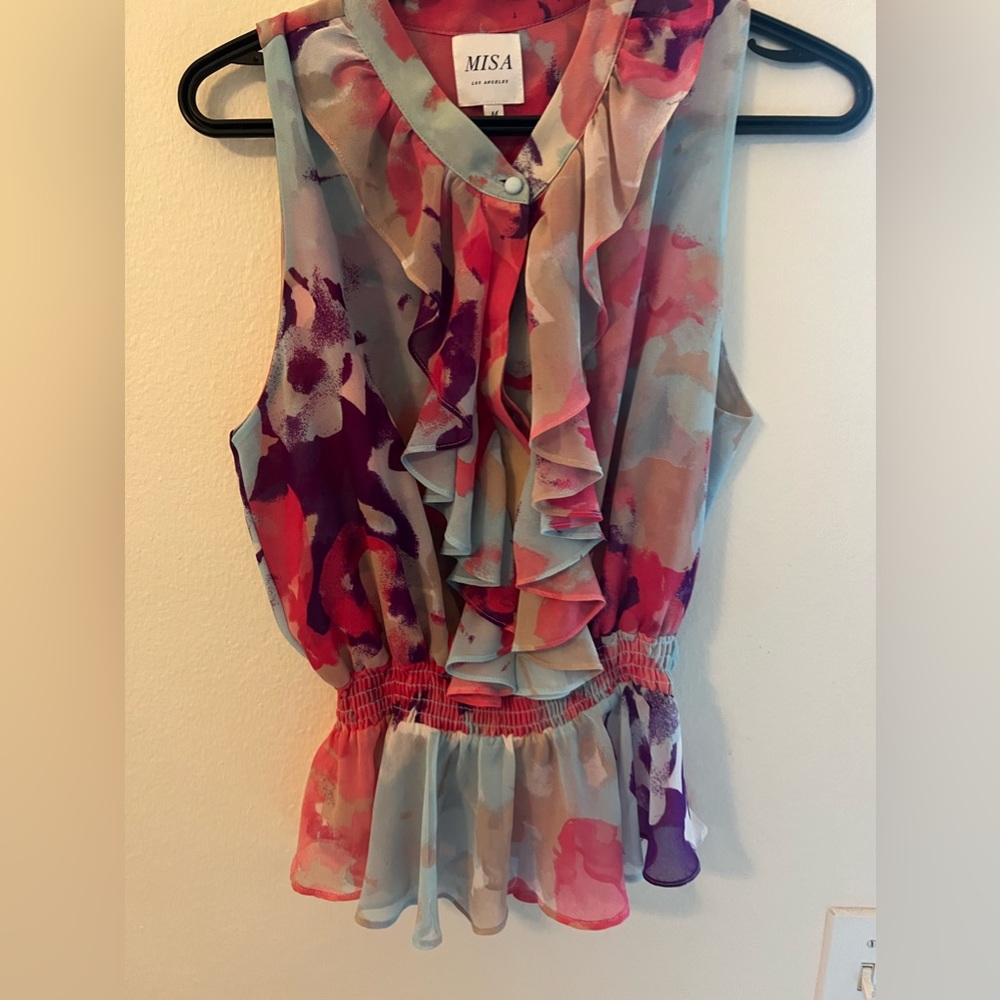 Sleeveless top